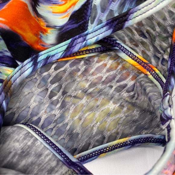 Peloton Composite Multicolor High Neck Sport Bra Small - Picture 13 of 15